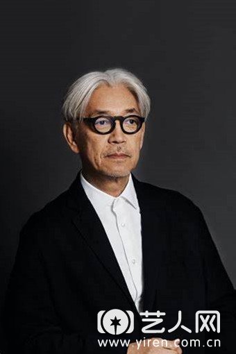 坂本龙一